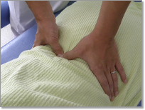 札幌西区発寒の進藤整骨院の治療内容：手技療法